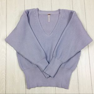 FREE PEOPLE V-neck Allure Pullover PURPLE KNIT EUC